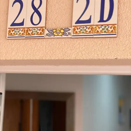 In Stunning With Sea View דירה