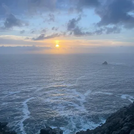 In Stunning With Sea View アパート フィニステレ