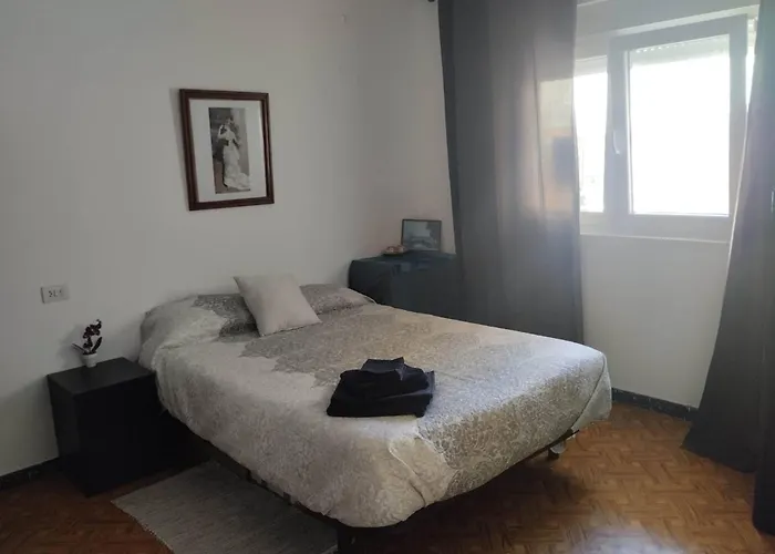Apartment In Stunning With Sea View