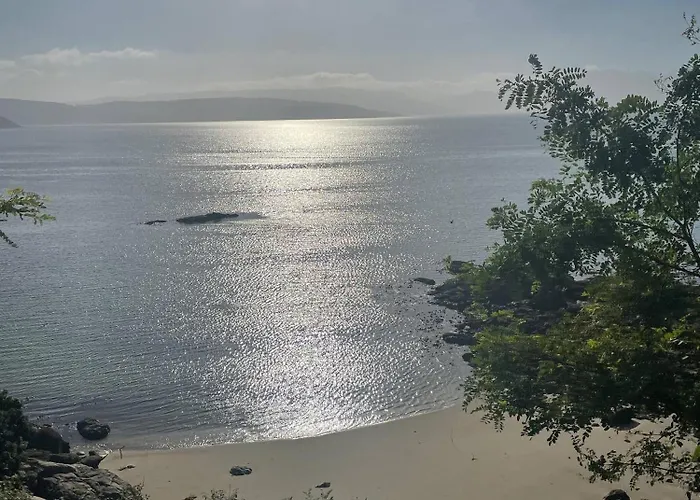 In Stunning With Sea View Apartment *